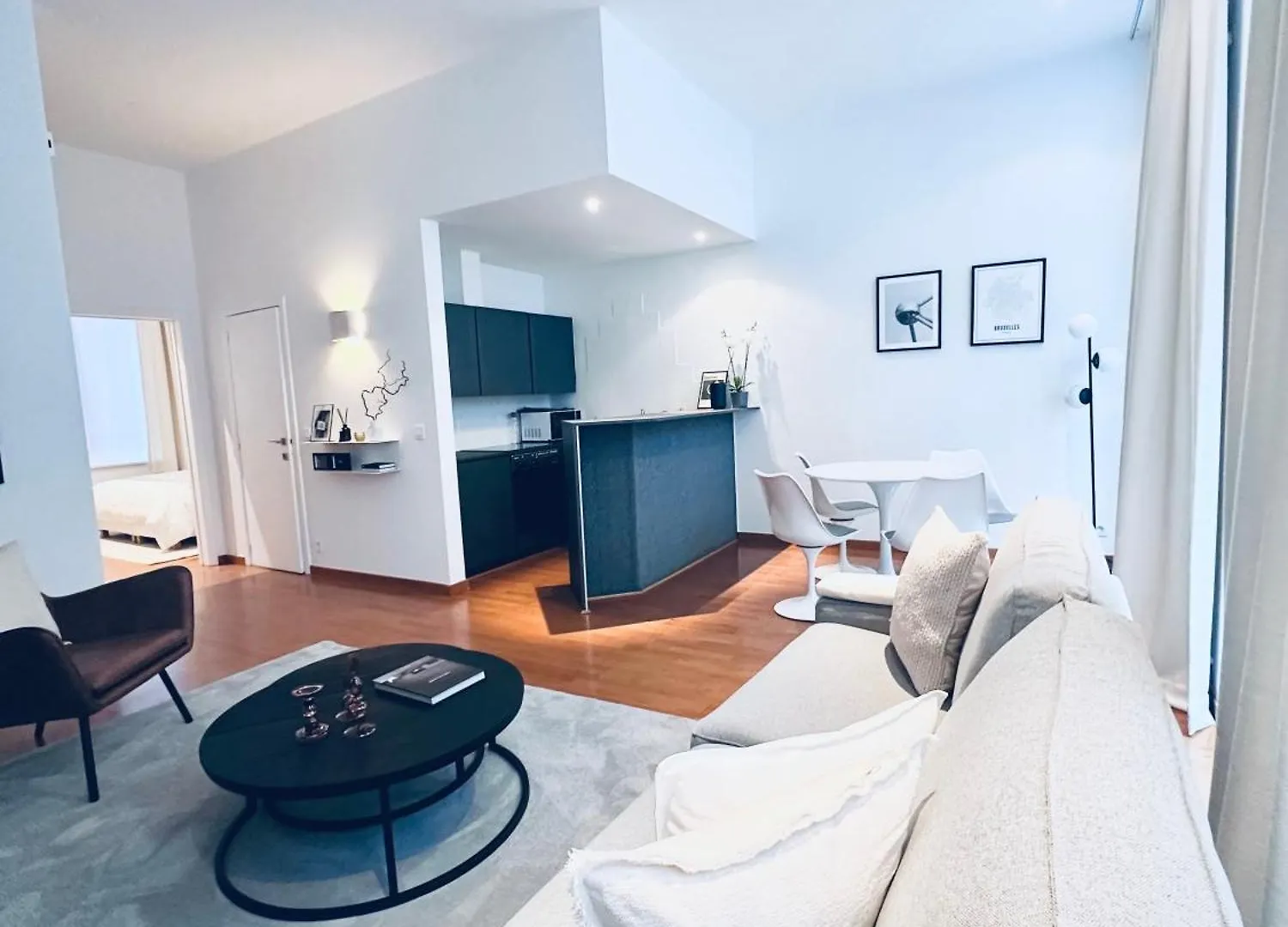 Superbe Appartement Au Coeur Du Sablon Brussels Apartment